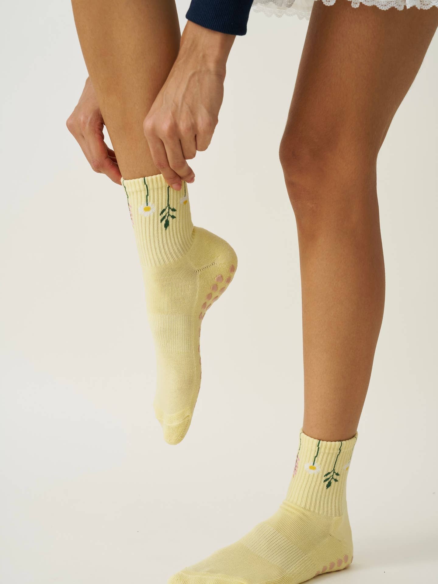 🌿 Flower Stem Grip Sock, Pilates Socks - image 2