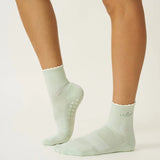 🧘🏼‍♀️ Inhale Exhale Grip Sock [Mint Green], Pilates Socks - image 3