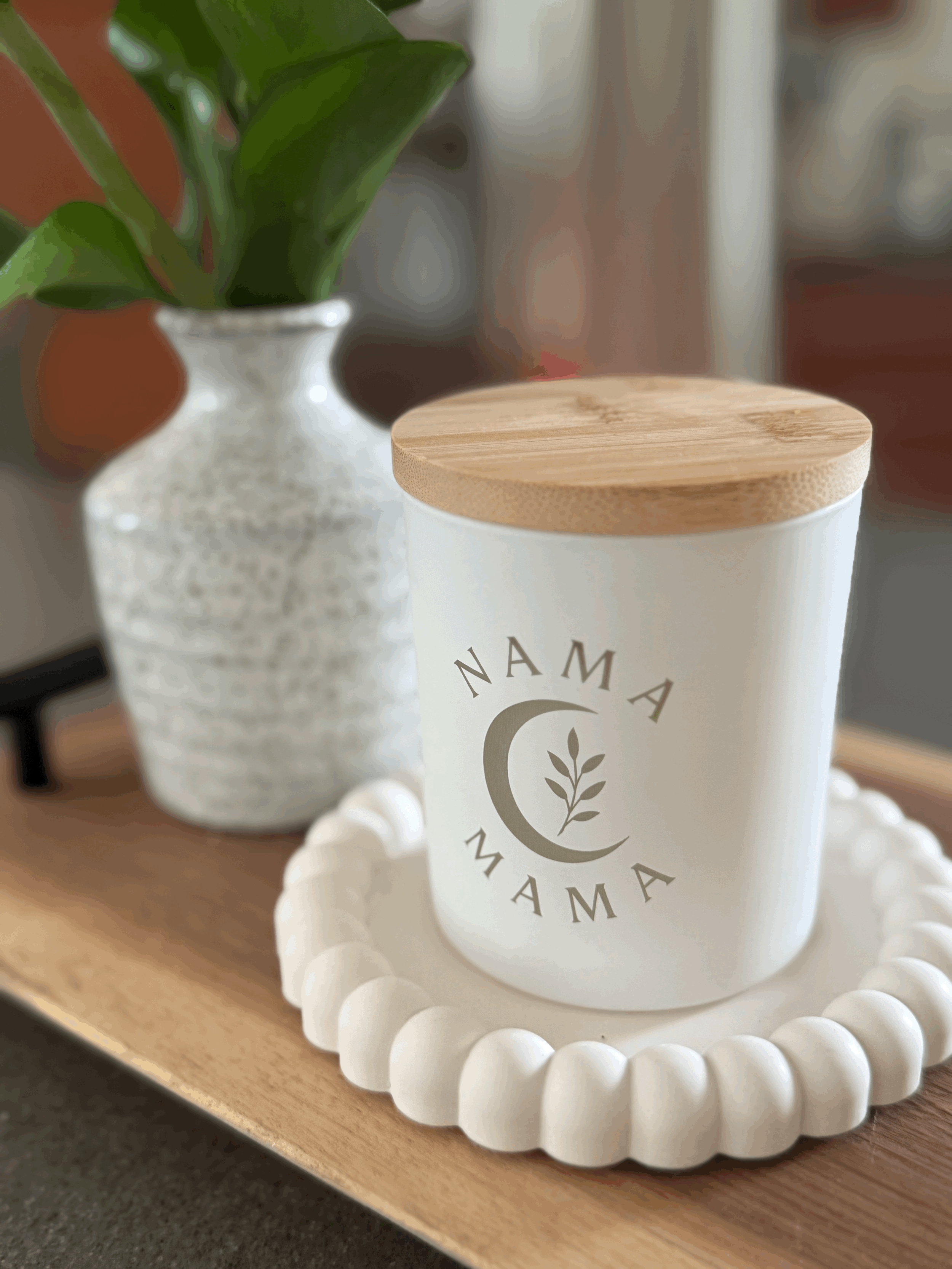 Nama Mama Signature Candle - image 3